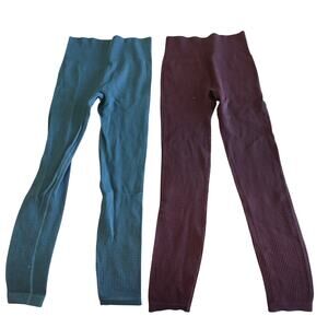 Set of 2 stretch ribbed / waffle knit Leggings size Medium / turquoise and fig